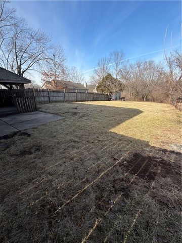 8408 Woodson Court, Raytown, MO 64138