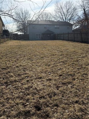 8408 Woodson Court, Raytown, MO 64138