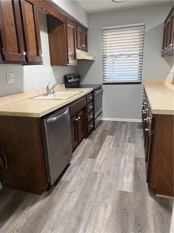 8408 Woodson Court, Raytown, MO 64138