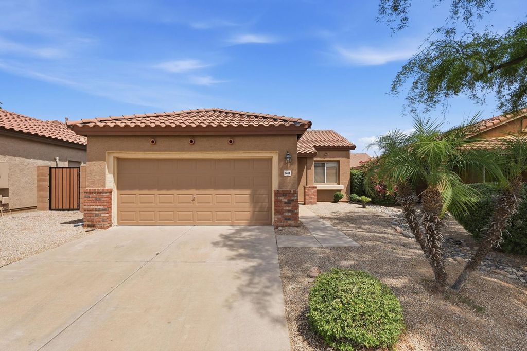 6844 W Harrison Street, Chandler, AZ 85226