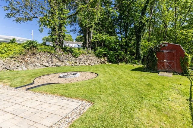 1705 18th St, Beaver Falls, PA 15010