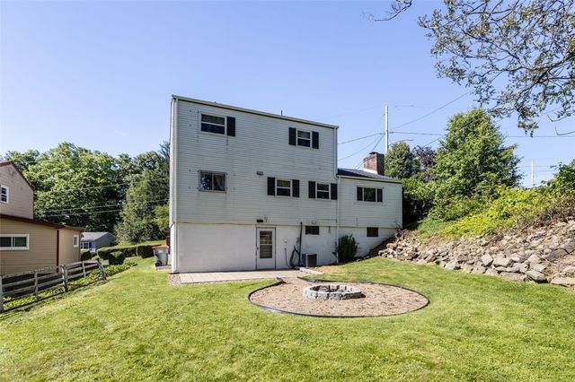 1705 18th St, Beaver Falls, PA 15010