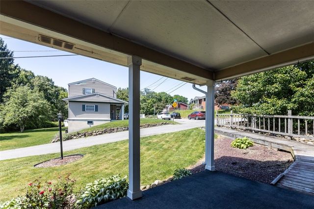 1705 18th St, Beaver Falls, PA 15010