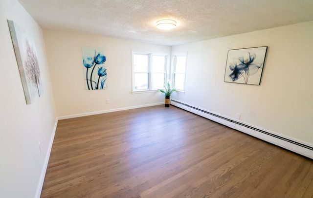 15 Swan Ave, Methuen, MA 01844