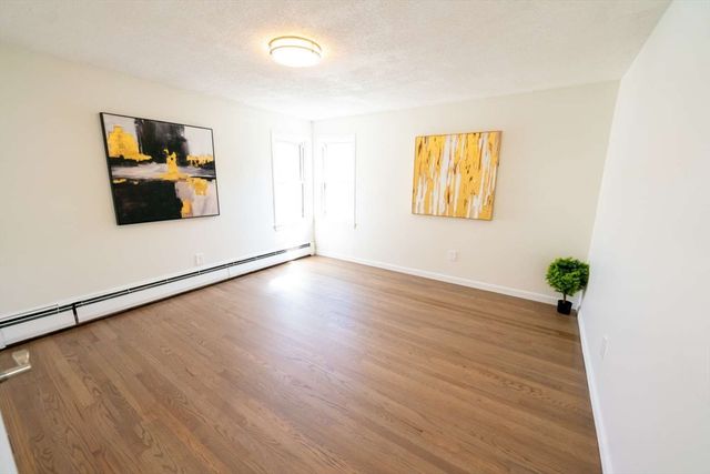 15 Swan Ave, Methuen, MA 01844