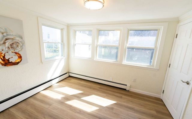 15 Swan Ave, Methuen, MA 01844