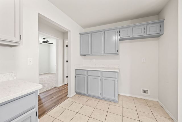 704 SW Charlotte Street, Gravette, AR 72736