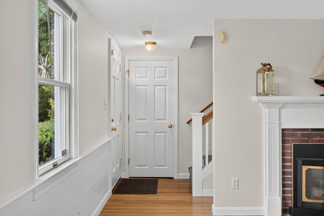 72 Smith Street, Chatham, MA 02633