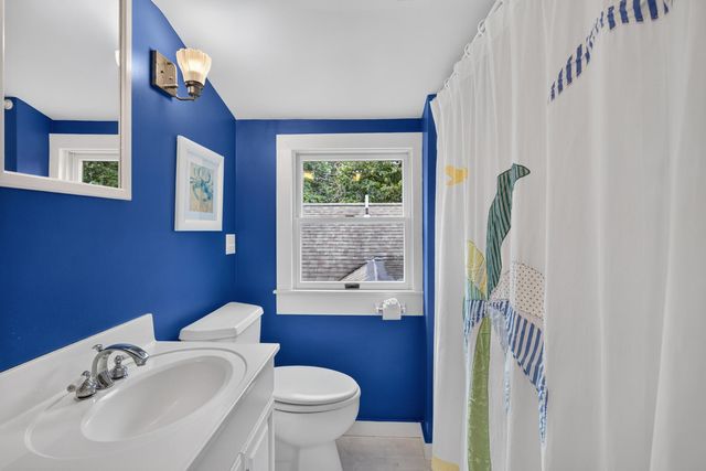 72 Smith Street, Chatham, MA 02633