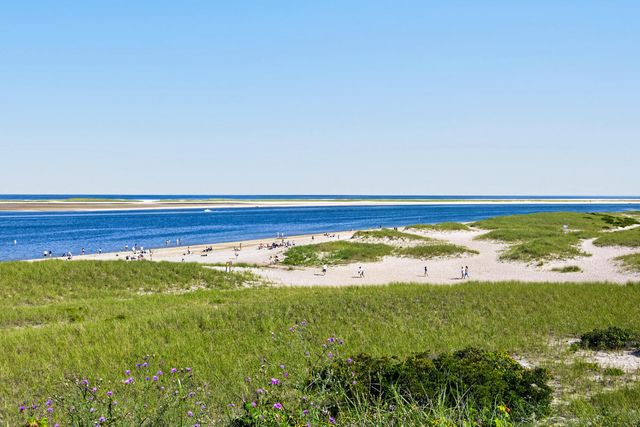 72 Smith Street, Chatham, MA 02633