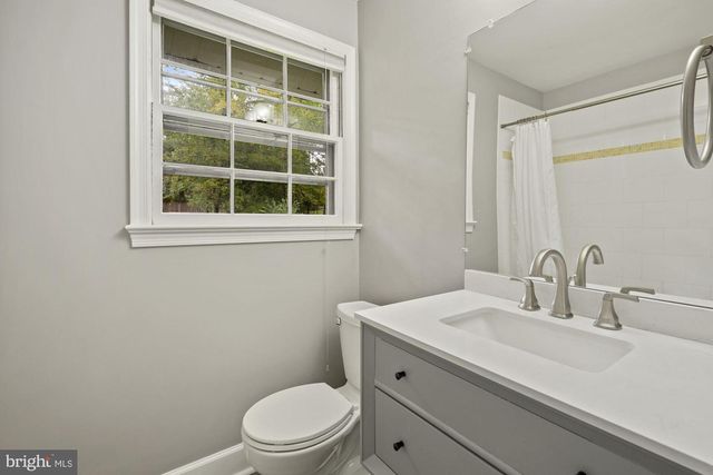 11804 STONEWOOD LN, North Bethesda, MD 20852