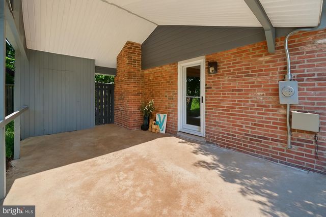 11804 STONEWOOD LN, North Bethesda, MD 20852