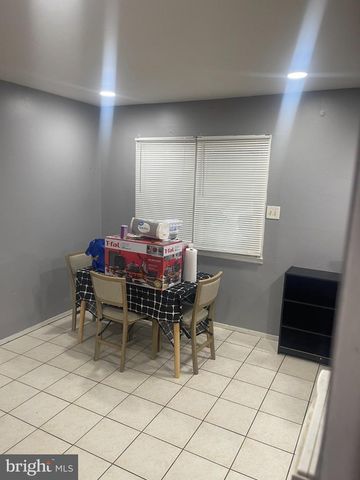 128 ROCKLAND DR, Willingboro, NJ 08046