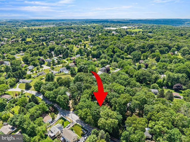 1199 GLENSIDE RD, Downingtown, PA 19335