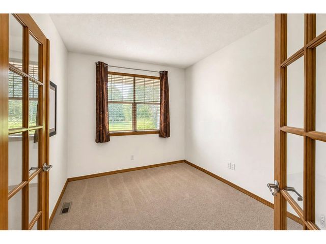 639 Summer Hawk Dr, Longmont, CO 80504