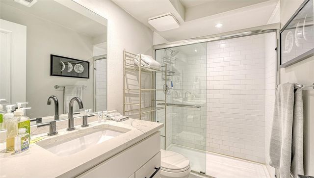 3127 LONGMEADOW 2, Sarasota, FL 34235