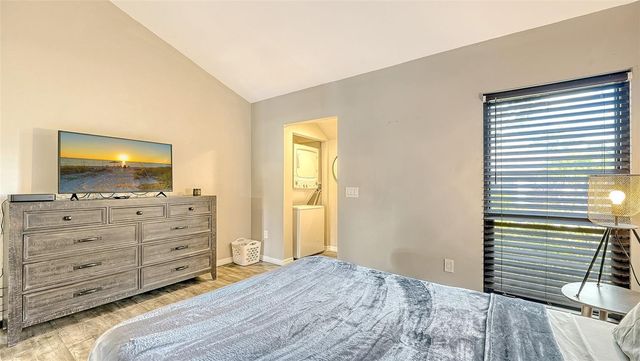 3127 LONGMEADOW 2, Sarasota, FL 34235