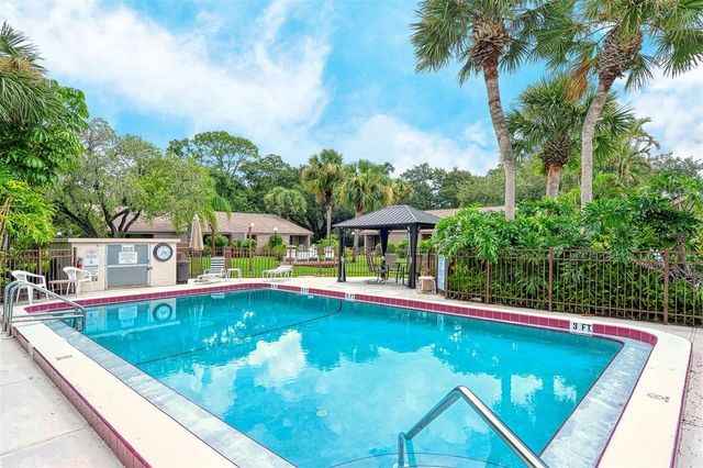 3127 LONGMEADOW 2, Sarasota, FL 34235