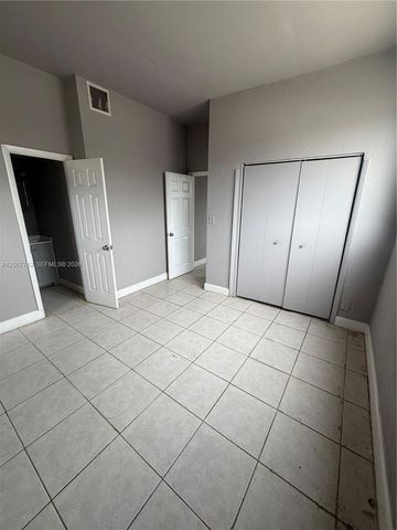 612 NW 2nd Avenue 1, Hallandale Beach, FL 33009
