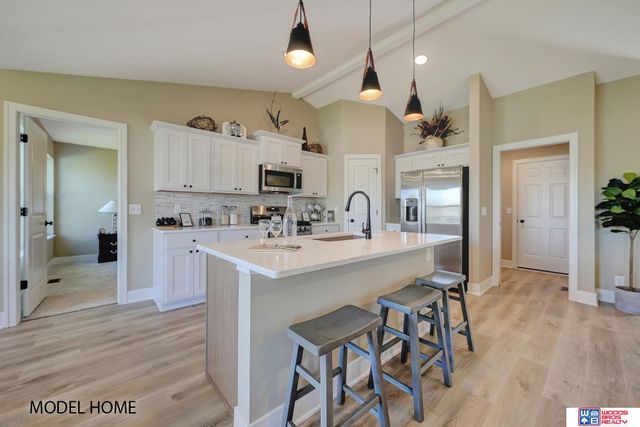 8918 Kinzie Street, Lincoln, NE 68507