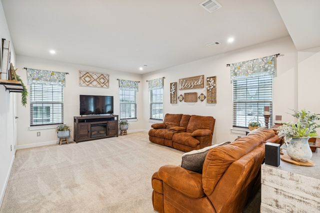 809 Mill Tree Ct, Smyrna, TN 37167