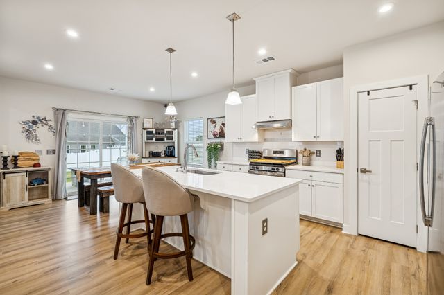 809 Mill Tree Ct, Smyrna, TN 37167