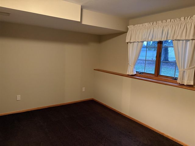 2891 Parkside Drive, Jenison, MI 49428