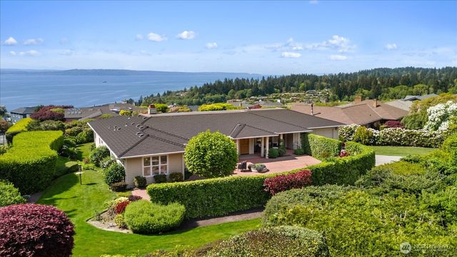 17707 13th Avenue NW, Shoreline, WA 98177