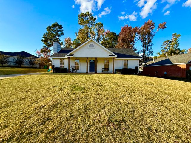 499 Oak Chase Drive, Martinez, GA 30907