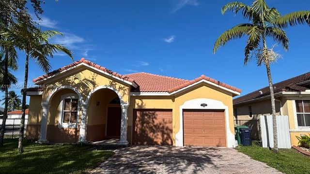 2122 SW 151st Pl, Miami, FL 33185