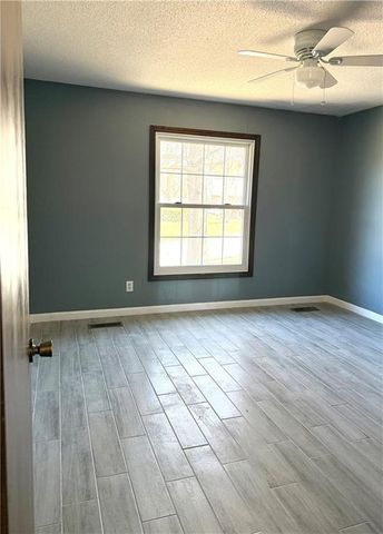 1508 Hale Avenue, Platte City, MO 64079