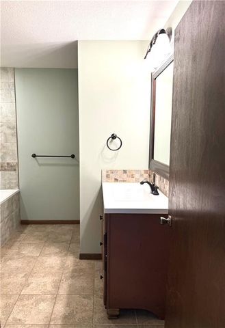 1508 Hale Avenue, Platte City, MO 64079