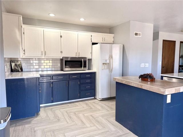 1508 Hale Avenue, Platte City, MO 64079