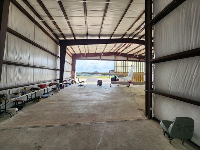 1637 County Road 130, Pearland, TX 77581
