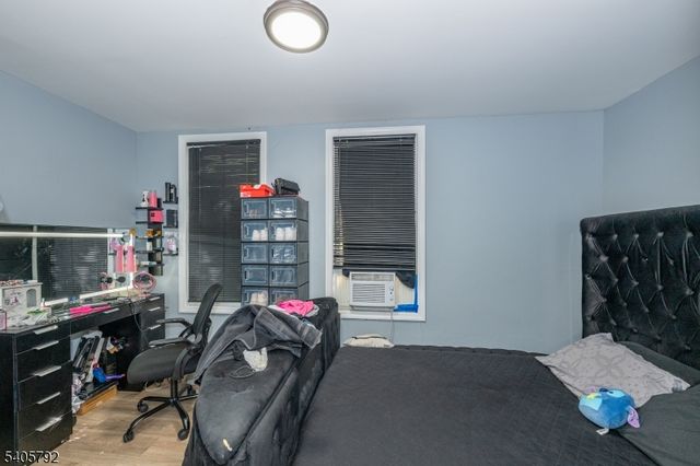 156 E Main St, Paterson City, NJ 07522