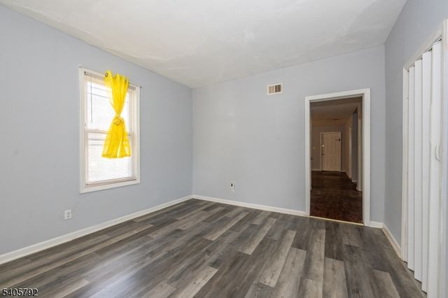 156 E Main St, Paterson City, NJ 07522