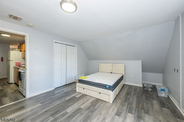 156 E Main St, Paterson City, NJ 07522