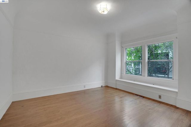 2014 Buena Vista Ave, Alameda, CA 94501