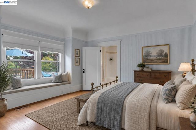 2014 Buena Vista Ave, Alameda, CA 94501