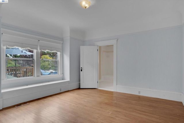 2014 Buena Vista Ave, Alameda, CA 94501