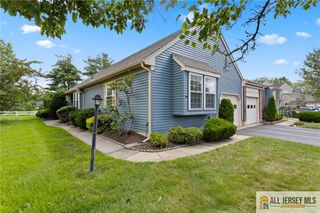 29 Ethan Allen Drive b, Monroe, NJ 08831