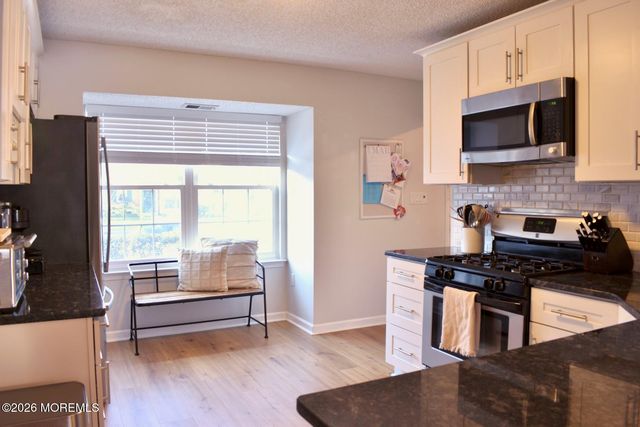 3 Preakness Court, Tinton Falls, NJ 07724