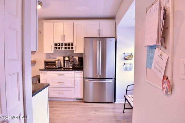 3 Preakness Court, Tinton Falls, NJ 07724