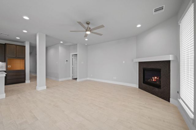 416 Heartstone Lane, Waller, TX 77484