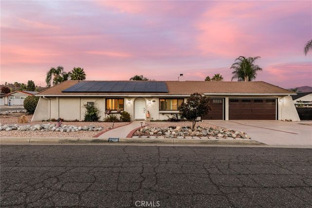 23618 Fair Weather, Canyon Lake, CA 92587