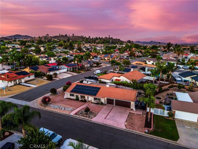 23618 Fair Weather, Canyon Lake, CA 92587