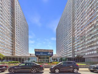 4800 S Chicago Beach Drive 2308S, Chicago, IL 60615