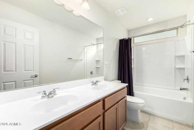 8834 S 70TH Lane, Laveen, AZ 85339