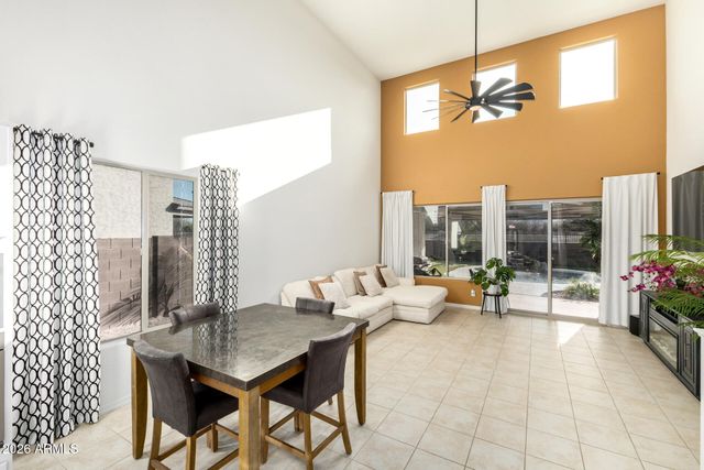 8834 S 70TH Lane, Laveen, AZ 85339