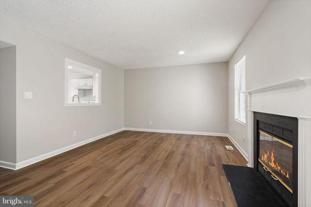 809 KNOLLWOOD CT, Stafford, VA 22554